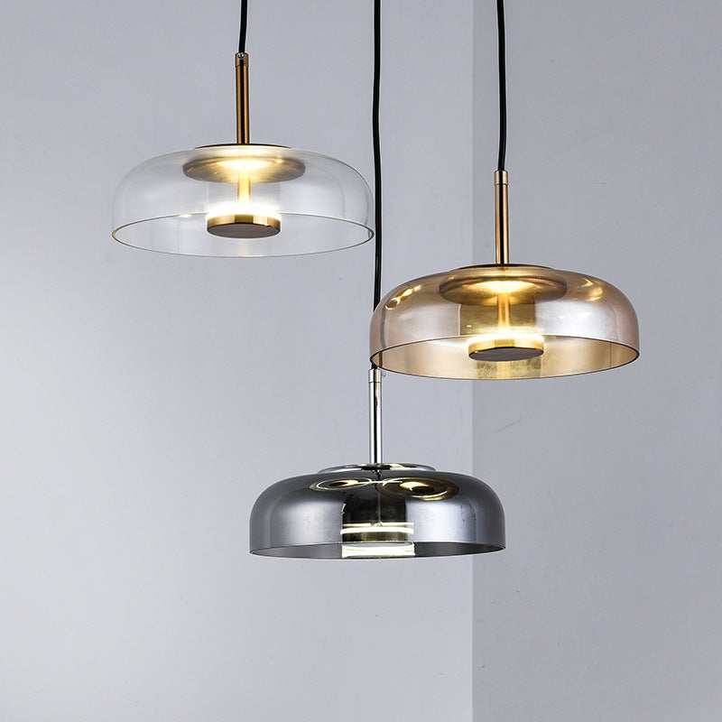 Italienischer minimalistischer Aschenbecher aus Glas für Schlafzimmer und Nachttisch