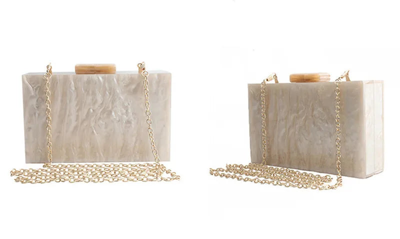 Pochette piccola in acrilico champagne