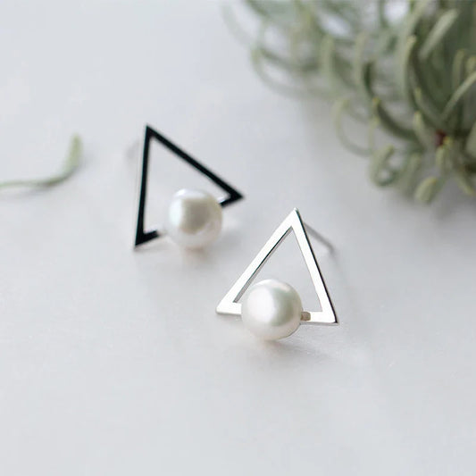 Orecchini a bottone in argento sterling 925 con perle naturali triangolari per donna