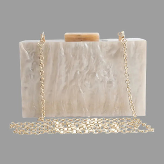 Pochette piccola in acrilico champagne