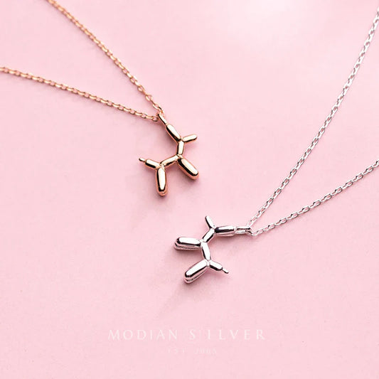 Collana con ciondolo geometrico a forma di cagnolino di piccole dimensioni in argento sterling 925 per donna