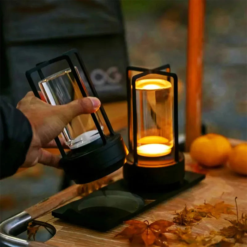 LED-Tischlampe mit kabelloser Touch-Funktion