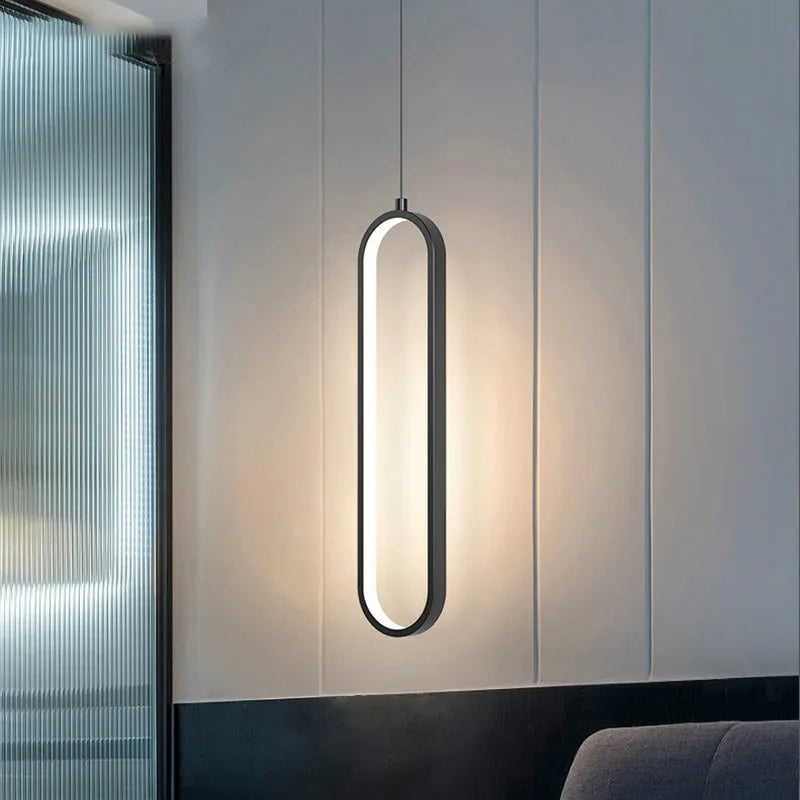 Lampadario a sospensione a LED moderno e minimalista