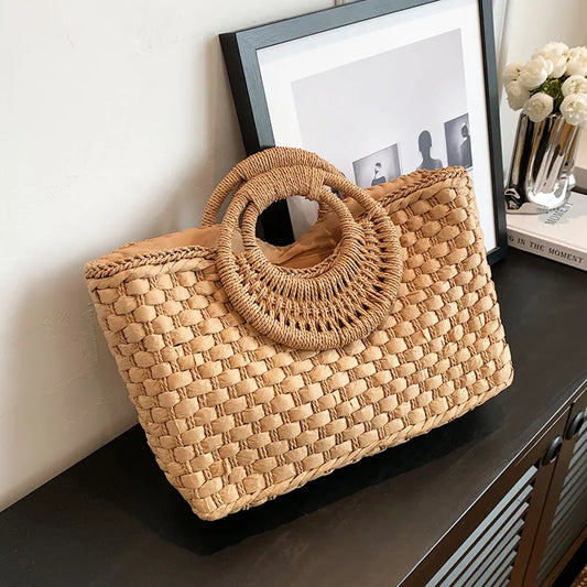 Borsa di paglia estiva a forma di luna