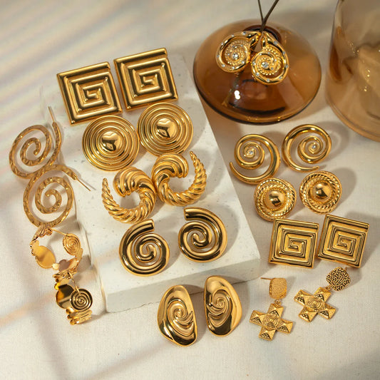 Orecchini a perno con design a spirale in acciaio inossidabile placcato 18 K