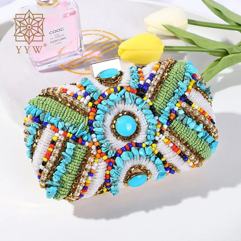 Pochette estiva con perline Bohemia