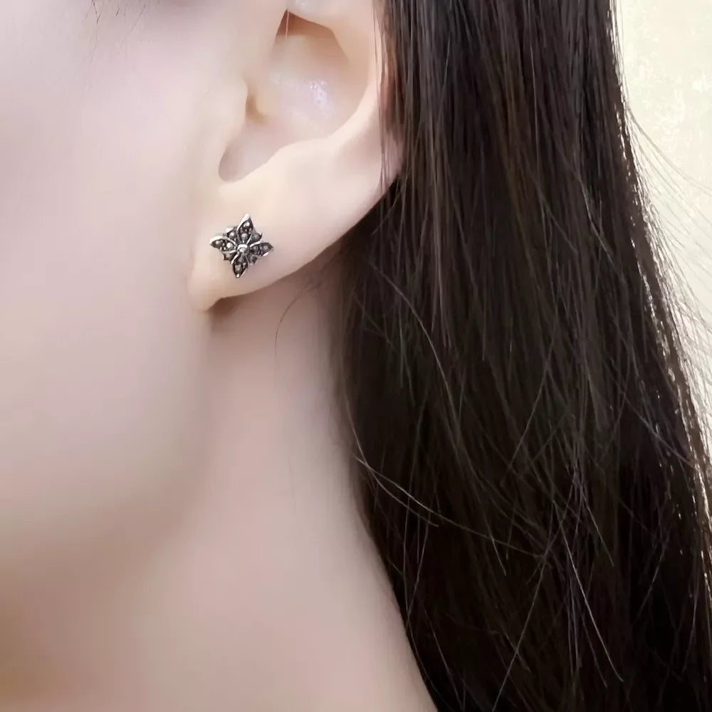 Ohrstecker Markasit Nero Star, europäischer Stil, glamouröser Modeschmuck, gutes Geschenk für Frauen aus 925er Sterlingsilber