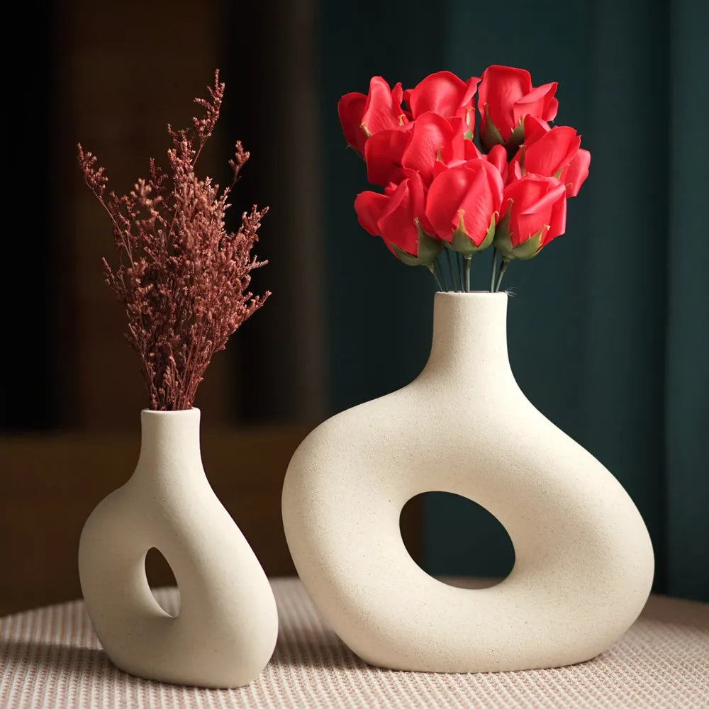 Vaso in ceramica opaca nordica