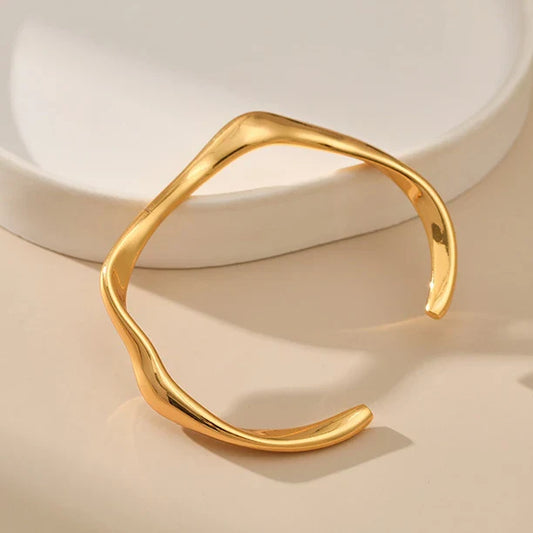 Bracciale alla moda dal design irregolare placcato oro 18k