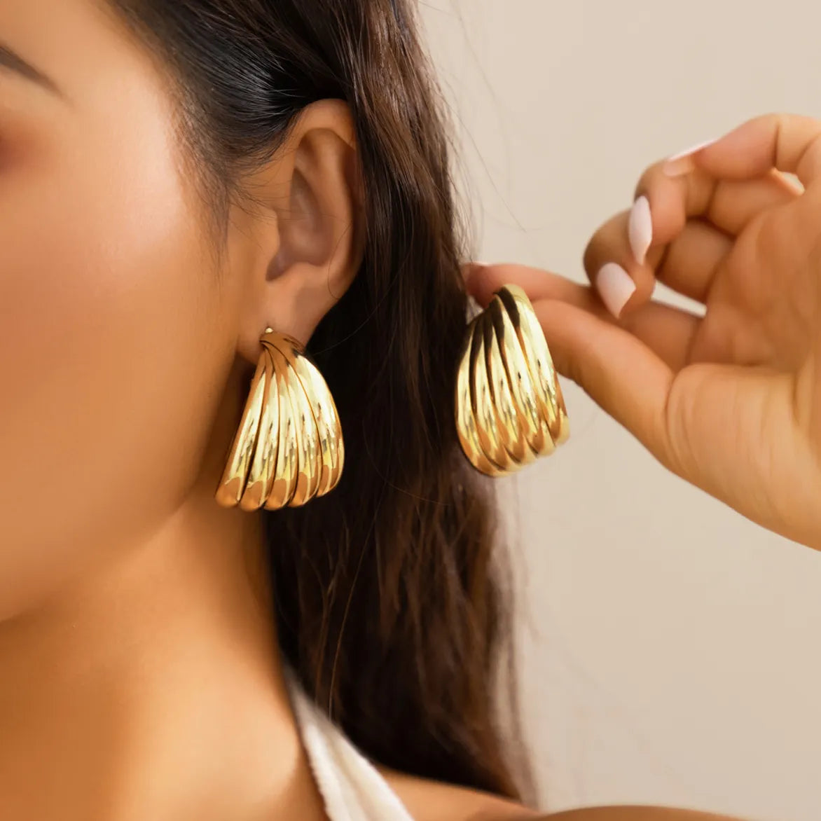 Punk-Vintage-Creolen aus glattem Metall für Damen