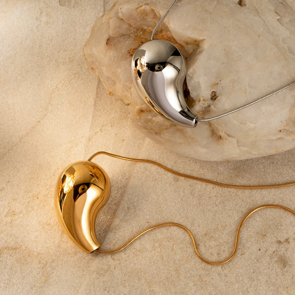 Collana con ciondolo a goccia in acciaio inossidabile placcato oro PVD 18K