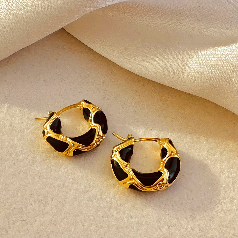 Orecchini a cerchio piccoli con fibbia placcati in oro per donna