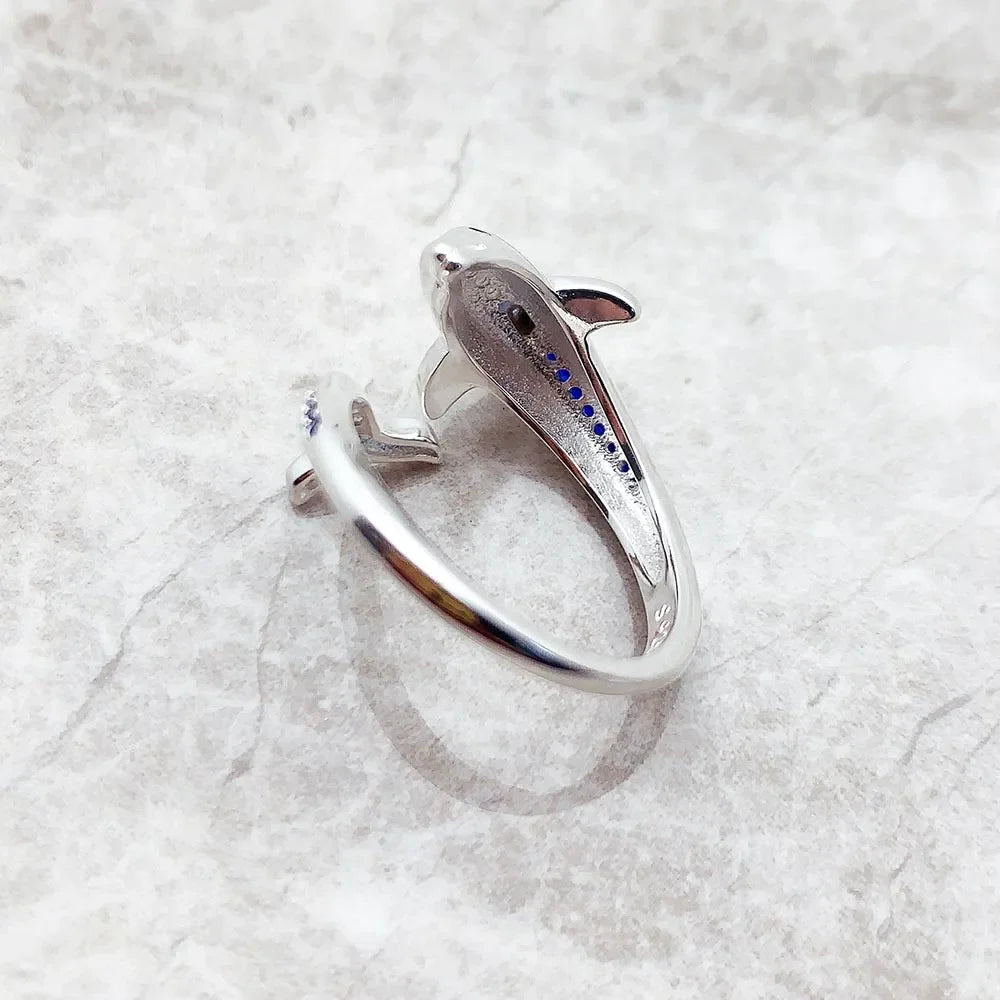 Ring Delfin mit blauen Steinen, brandneuer trendiger edler Schmuck, reines 925er Sterlingsilber, fröhliches Geschenk für Frauen