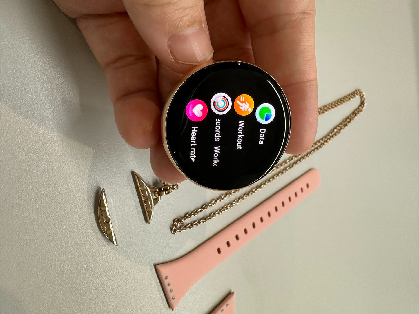 DM75 Anhänger Smartwach FULL HD AMOLED mit Armband und Halskette