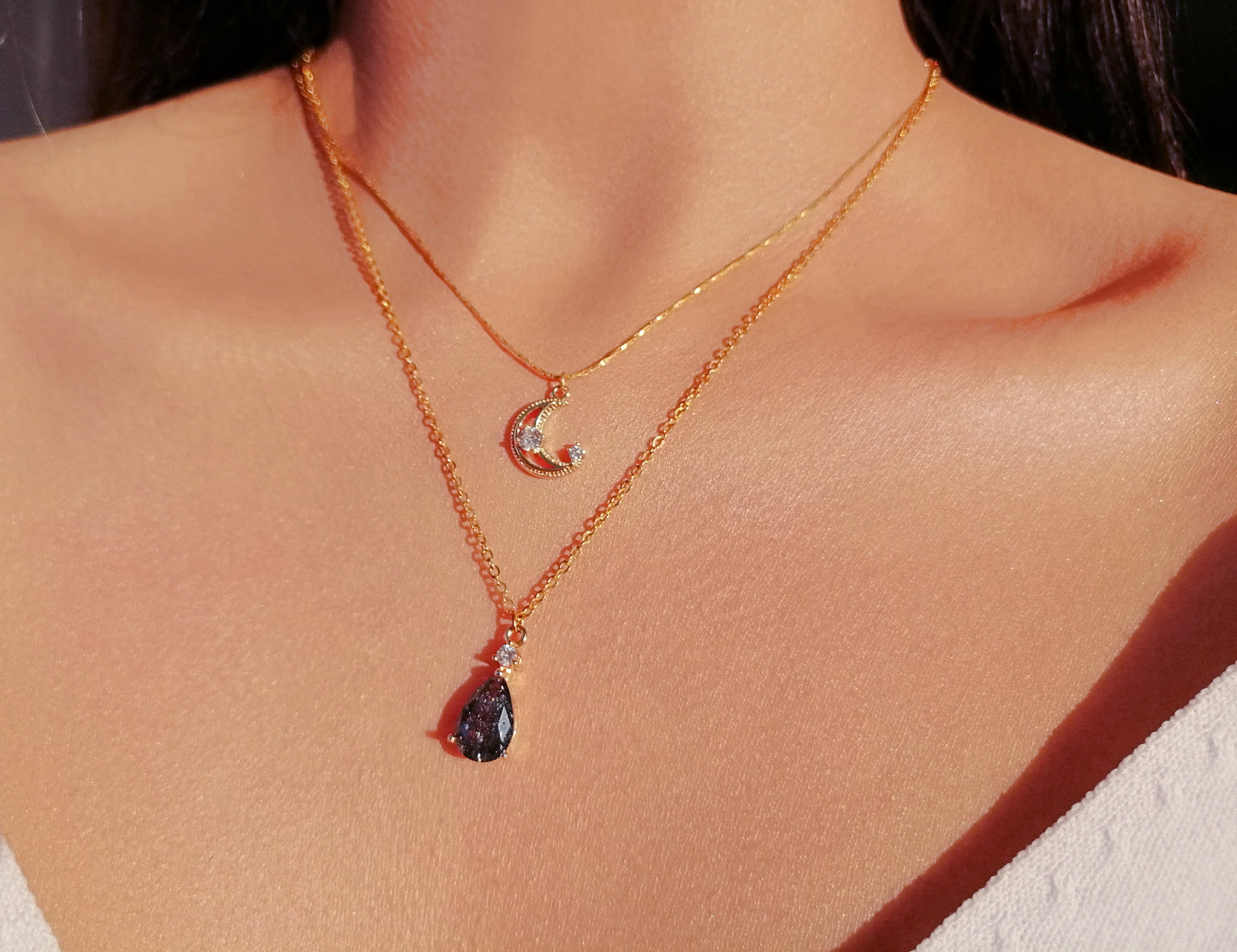 Collana a strati con luna placcata in oro 18 carati