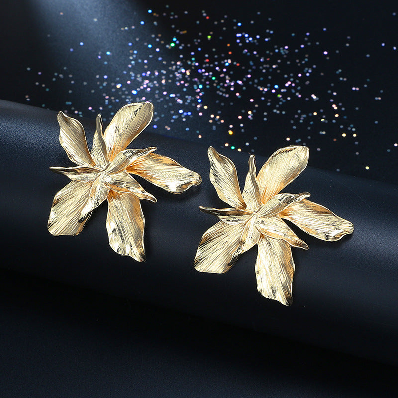 Big Flower Stud Petal Leaf Earring