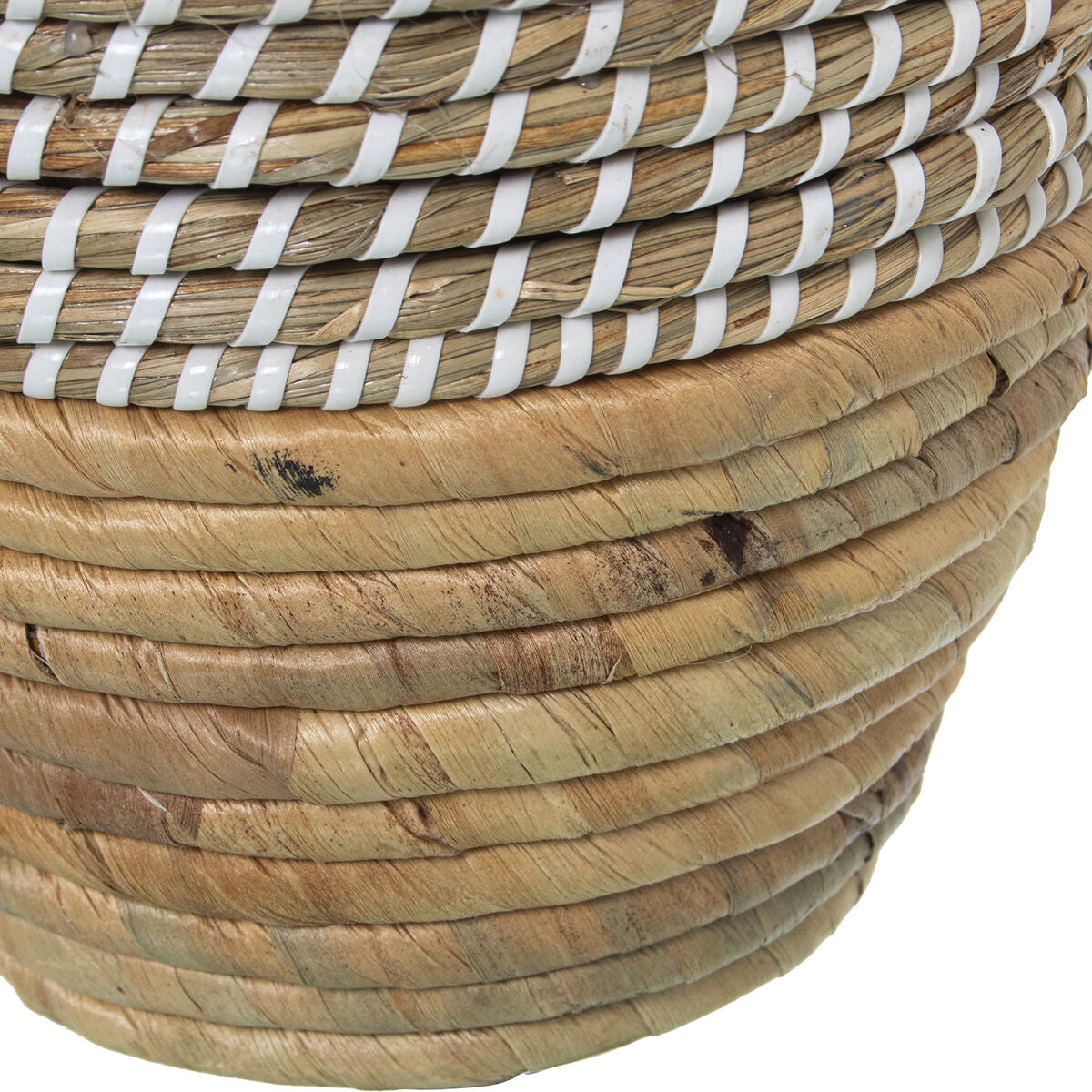 V7H88A01CF8E57565B420D8CA060784608FR5228111P4