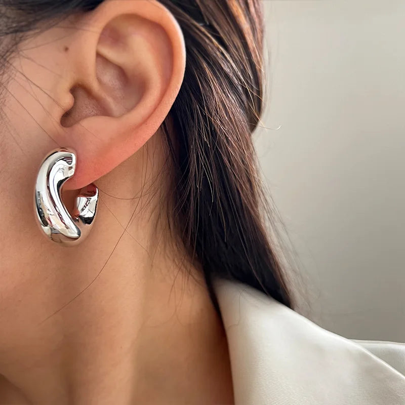 C-förmige unregelmäßige Ohrringe im europäischen und amerikanischen Stil, personalisierte Mode-Ohrstecker für Damen und Mädchen, Reise- und Hochzeitszubehör