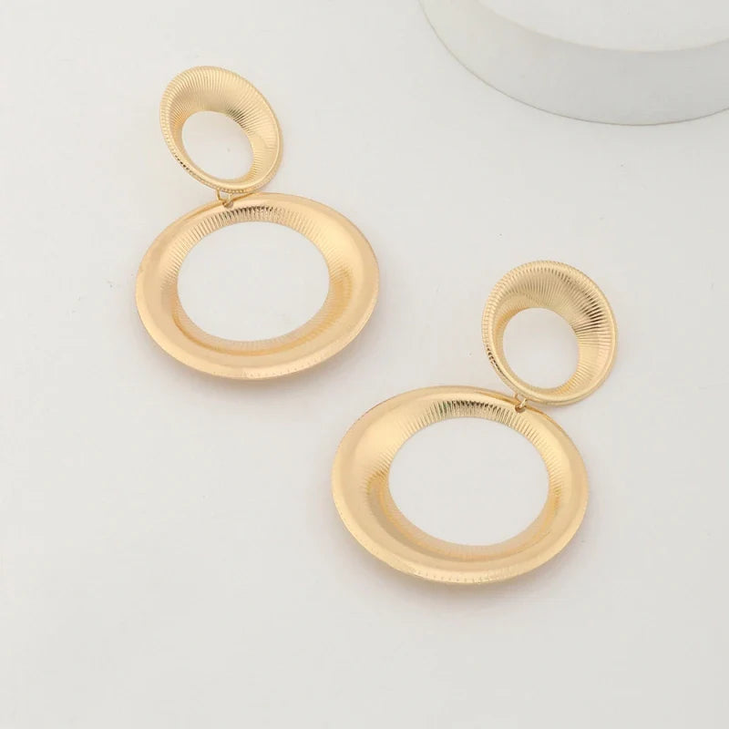 Vintage Gold Irregular Flower Earrings for Women