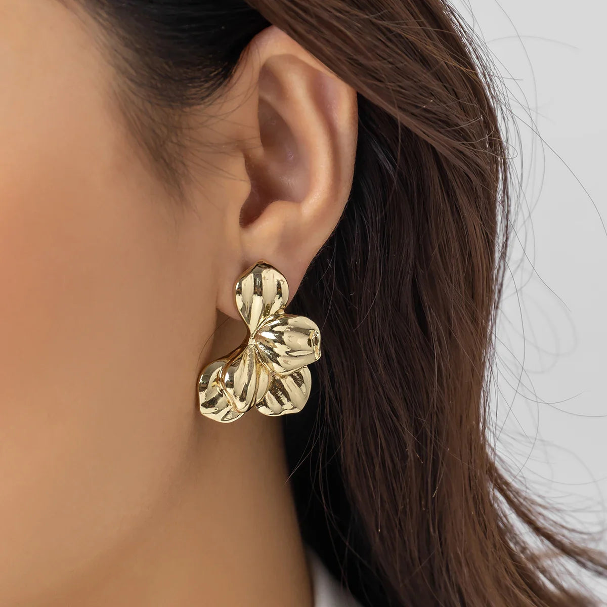 Simple French Petal Stud Earrings