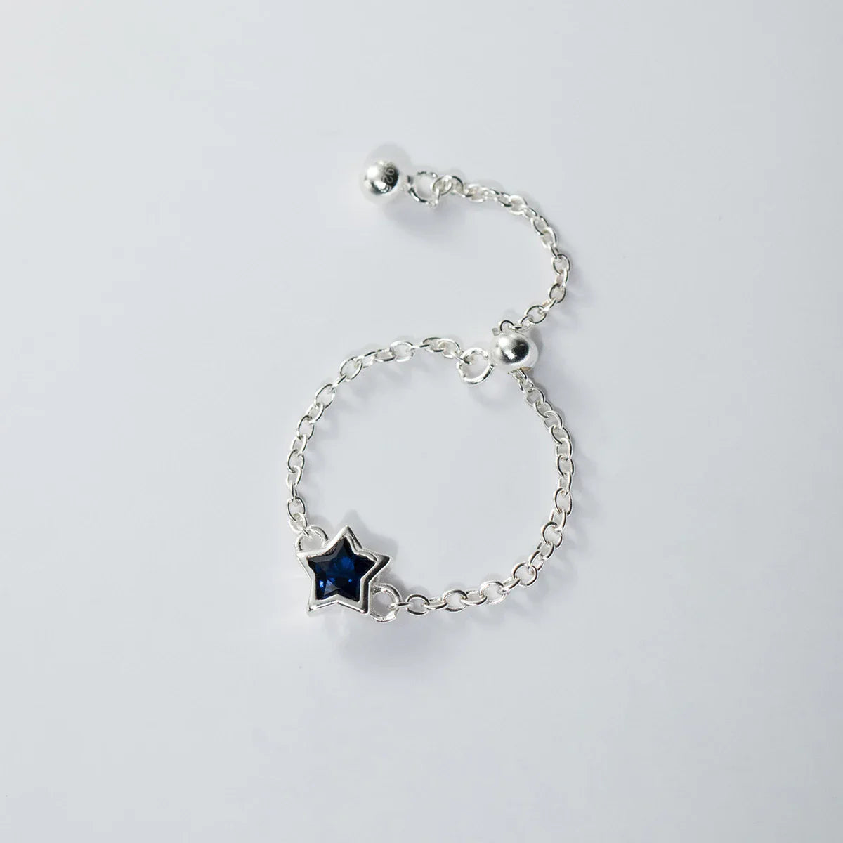 Anello regolabile con catena a maglie in argento sterling 925 a forma di cuore con stelle colorate per donna
