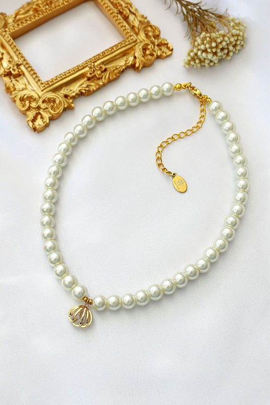 24K Muschel-Halsband aus tschechischen Perlen